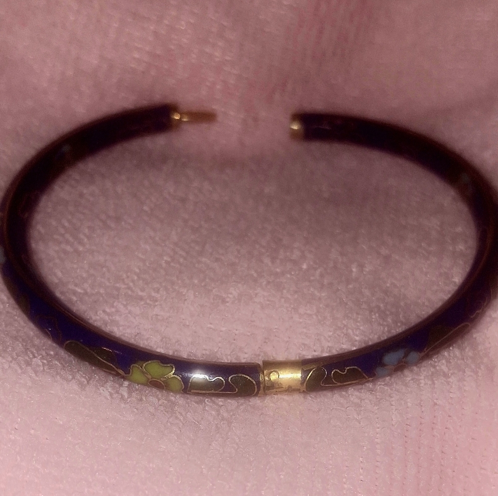 Elegant Floral Vintage Cloisonne' Bracelet